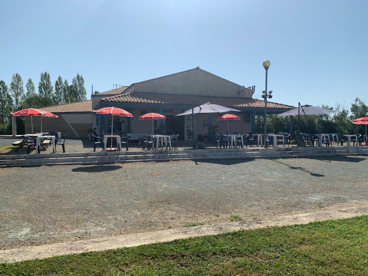 Camping Du Lac De Saujon Exterior photo